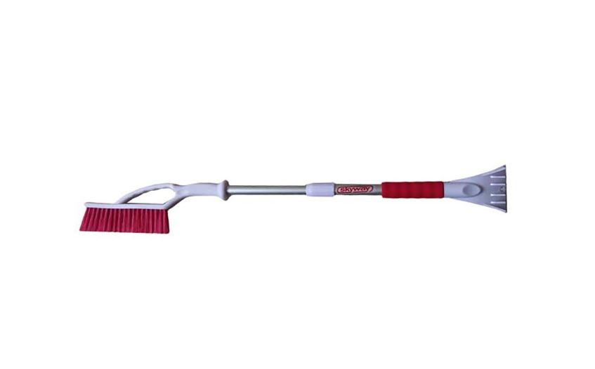 Щетка от снега со скребком SKYWAY 80-100см с телескопической ручкой S07801005